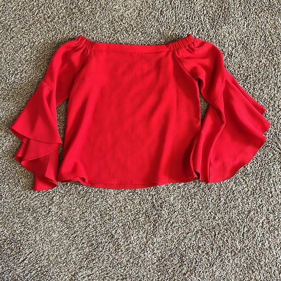 Bright red blouse - Picture 2 of 3
